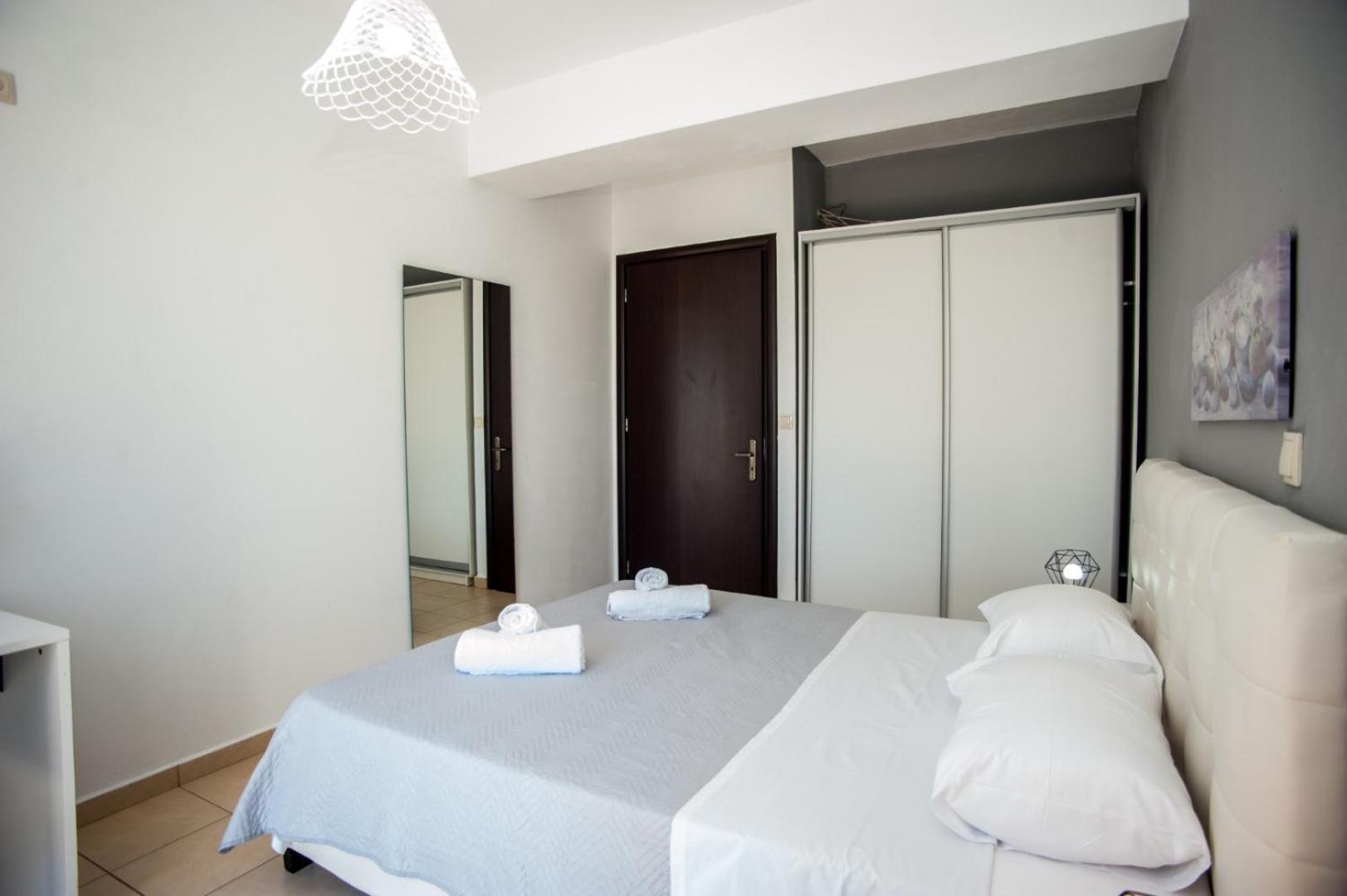 Gravanis Ir Home Pesadha Exterior photo