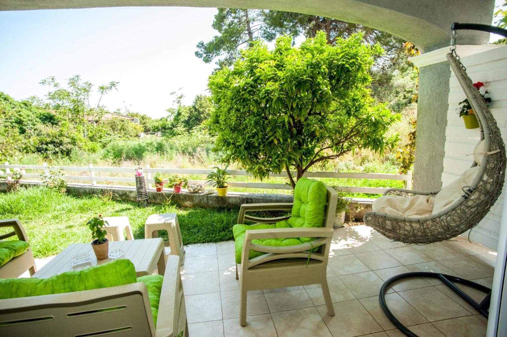 Gravanis Ir Home Pesadha Exterior photo