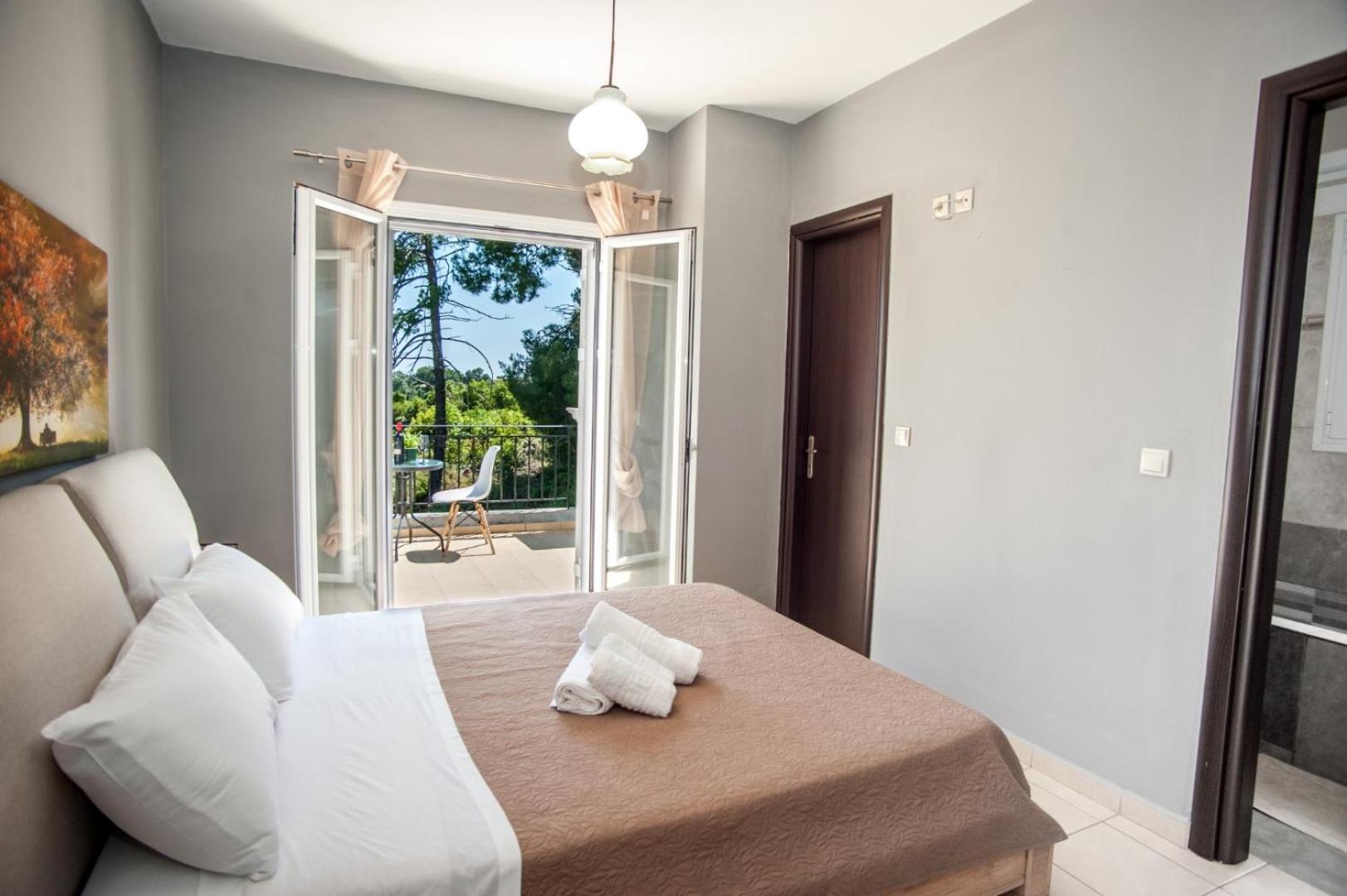 Gravanis Ir Home Pesadha Exterior photo