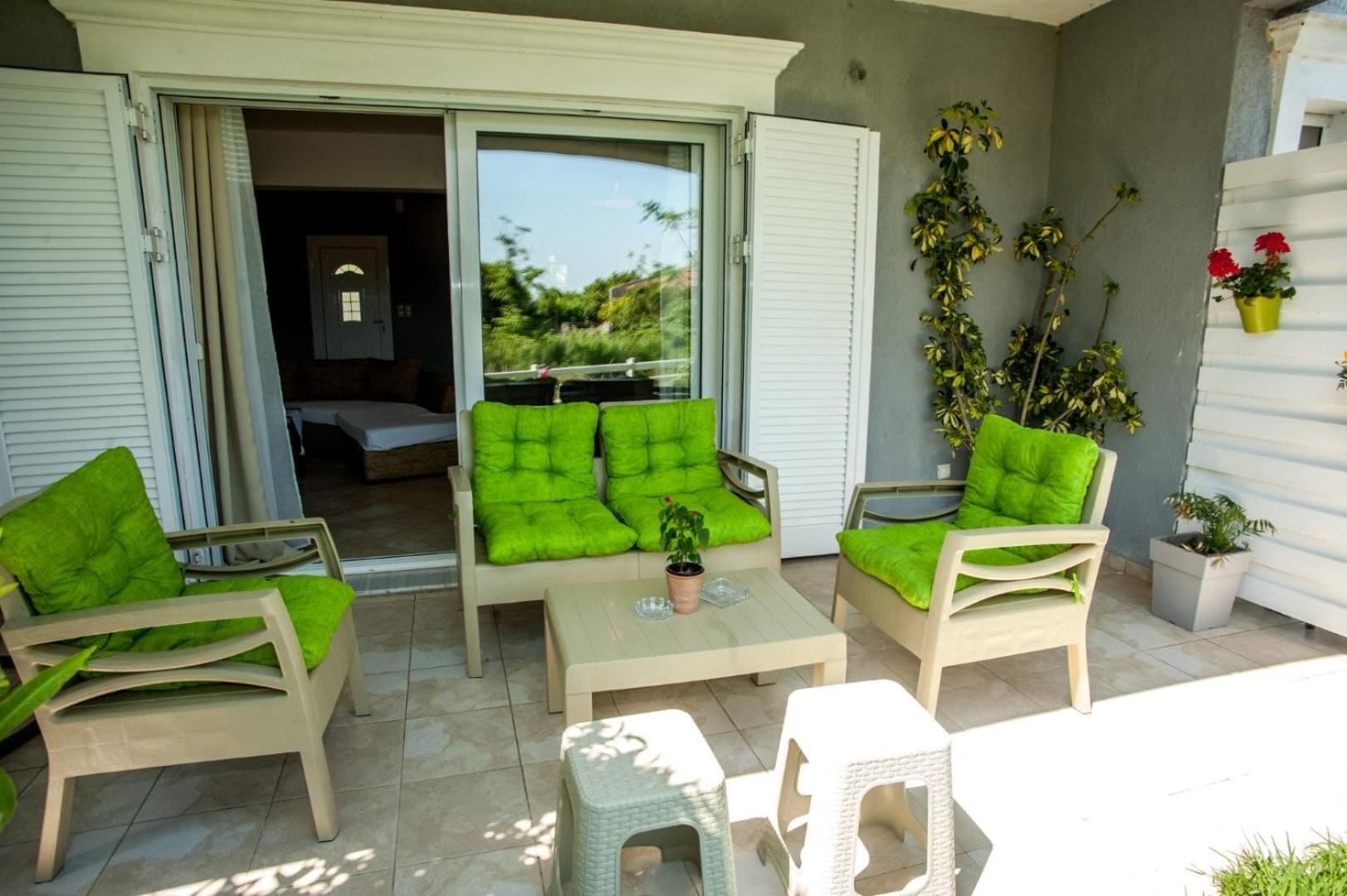 Gravanis Ir Home Pesadha Exterior photo